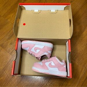 Nike Kids Pink and White Low-Top Sneakers